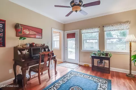 209 E 3rd St, Long Beach, MS 39560 photo 18