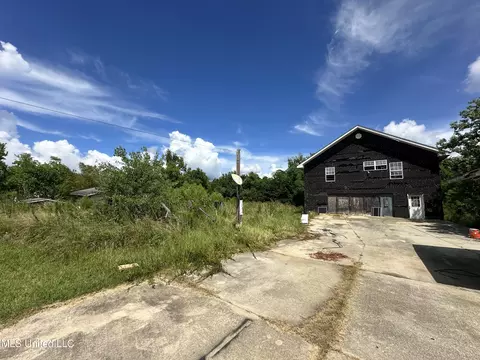 5908 Brittany Ave, Biloxi, MS 39532
