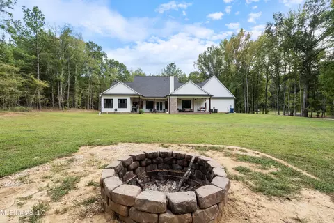 Exterior - 6980 Vaiden Rd, Hernando, MS 38632 photo 13 of 16