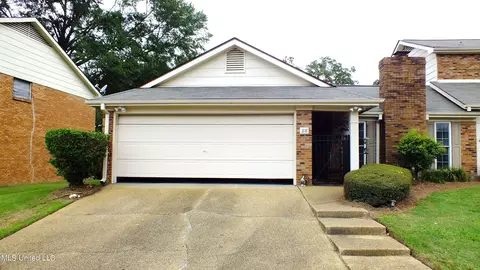 318 Wild Cedar Pl, Brandon, MS 39042