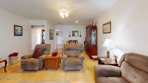 318 Wild Cedar Pl, Brandon, MS 39042 photo 6