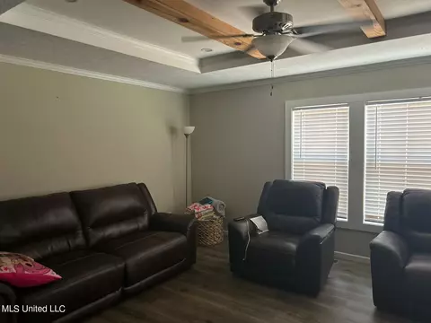 Living - 382 Ables Rd, Walnut Grove, MS 39189 photo 1 of 1