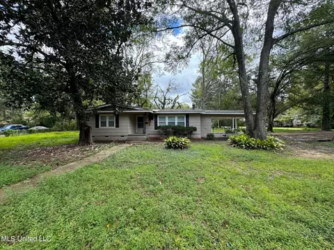 4810 Sheridan Dr, Jackson, MS 39206