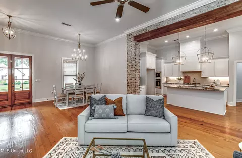 Other - 400 Brazos Dr, Brandon, MS 39047 photo 1 of 6