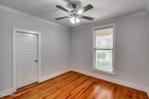Bedroom - 400 Brazos Dr, Brandon, MS 39047 photo 2 of 6