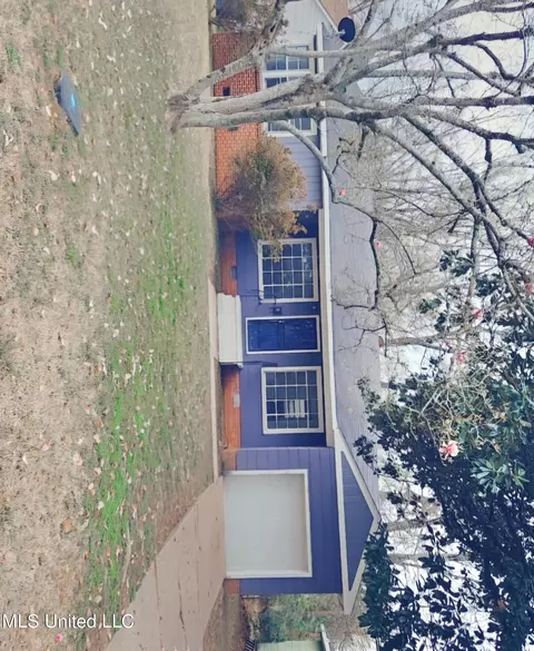 2425 Harriotte Ave, Jackson, MS 39209 photo 1