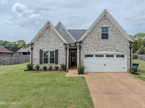 4297 Dockery Dr, Olive Branch, MS 38654