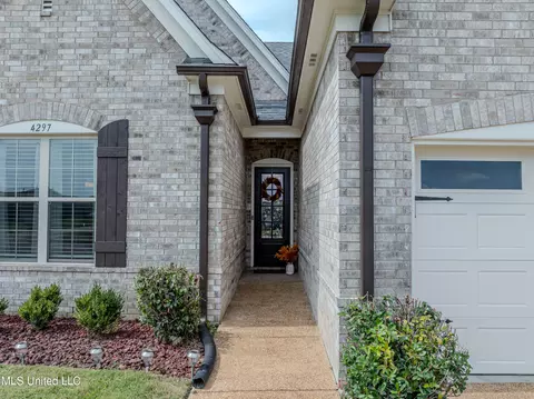 4297 Dockery Dr, Olive Branch, MS 38654 photo 6
