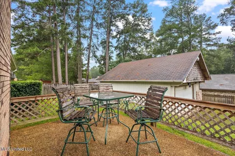 Exterior - 457 Cedarwood Dr, Jackson, MS 39212 photo 5 of 5