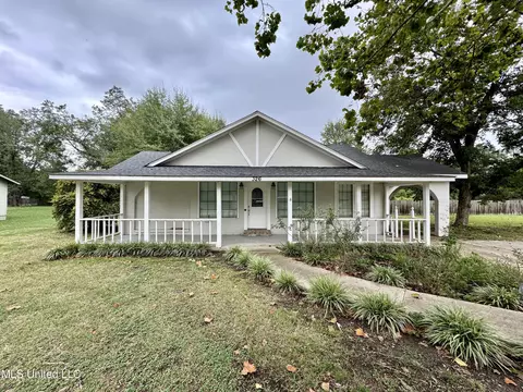 326 N Ruby Ave, Ruleville, MS 38771