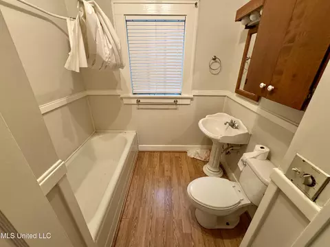 Bath - 326 N Ruby Ave, Ruleville, MS 38771 photo 2 of 2