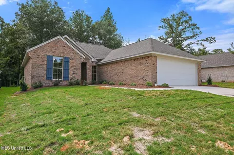 2067 Pebble Creek Dr, Brandon, MS 39042