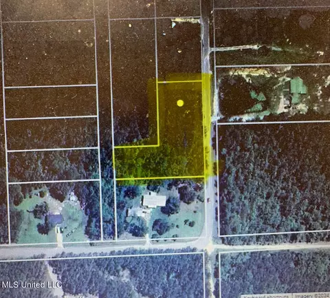 Ellis Road, Pass Christian, MS 39571