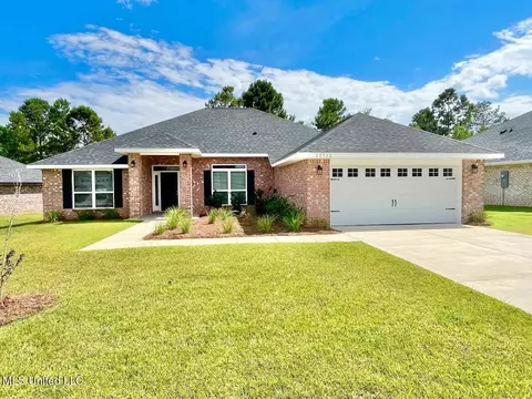 15712 Rachael Dr, Gulfport, MS 39503