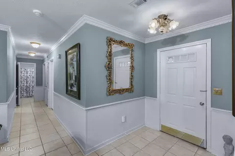 152 Lakeview Rd, Brandon, MS 39047 photo 8