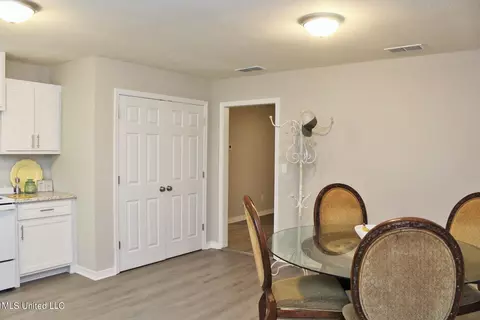 Dining - 438 Manila St, Lucedale, MS 39452 photo 1 of 3