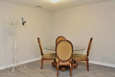 Dining - 438 Manila St, Lucedale, MS 39452 photo 2 of 3