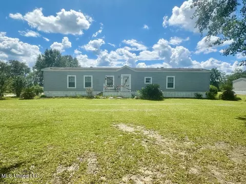 511 Moeller Rd, Picayune, MS 39466