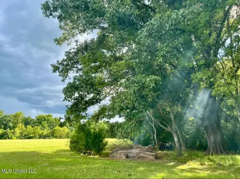 551 Sharon Rd, Canton, MS 39046 photo 3