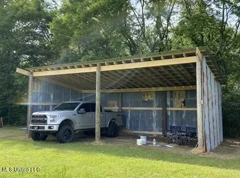 551 Sharon Rd, Canton, MS 39046 photo 4