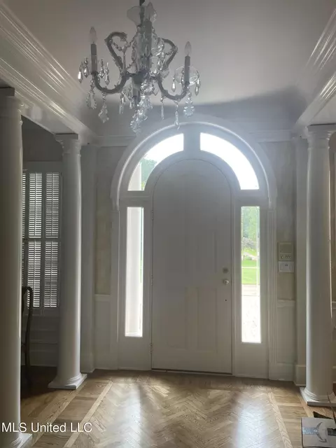 Entry Way - 100 Hillview Ct, Brandon, MS 39042 photo 1 of 1