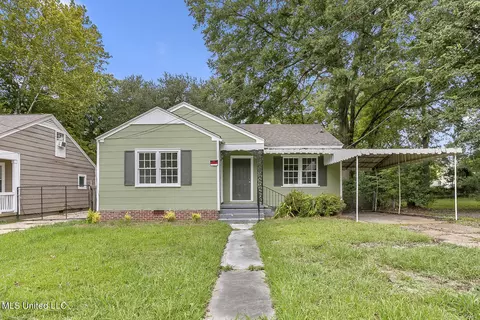 362 E Ridgeway St, Jackson, MS 39206 photo 1