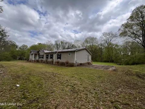 1720 N Hwy 433, Benton, MS 39039 photo 2