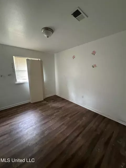 1162 Marble St, Jackson, MS 39212 photo 7