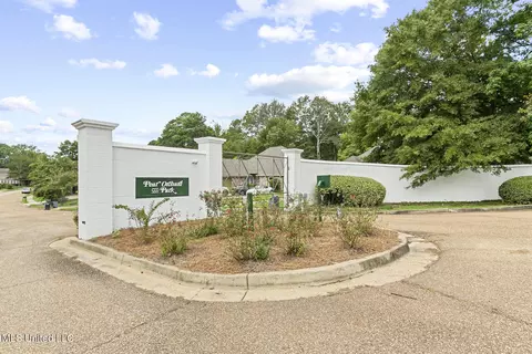 Exterior - 21 Pear Orchard Park, Jackson, MS 39211 photo 7 of 7