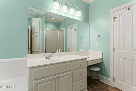 Bath - 21 Pear Orchard Park, Jackson, MS 39211 photo 2 of 5
