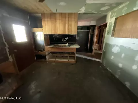 Other - 1007 Killingsworth Ln, Wesson, MS 39191 photo 2 of 5