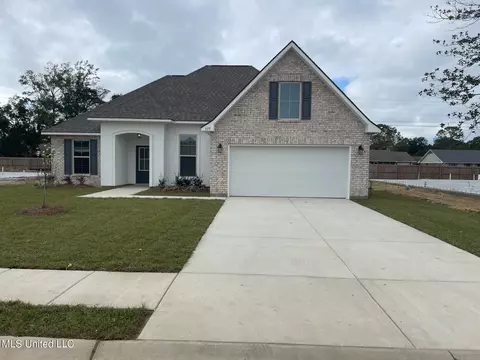 837 Ahoy Dr, Biloxi, MS 39532