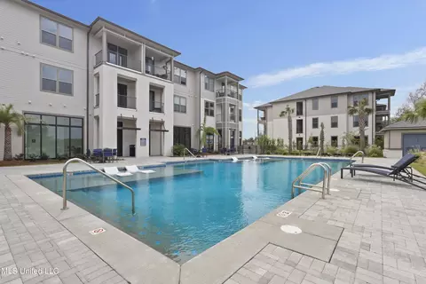 2501 Bienville Blvd #324, Ocean Springs, MS 39564