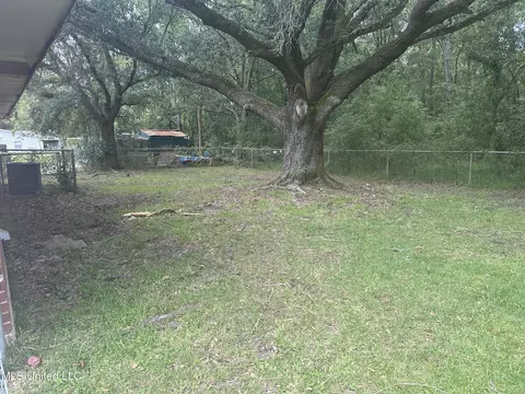 6519 Herring St, Moss Point, MS 39563 photo 10