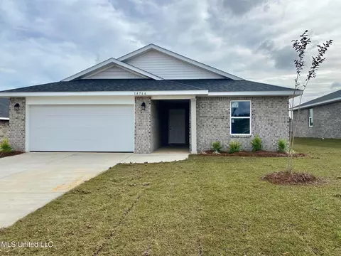 14766 Aurora Ln, Gulfport, MS 39503