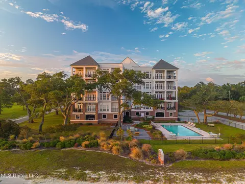 1100 W Beach Blvd #411, Pass Christian, MS 39571