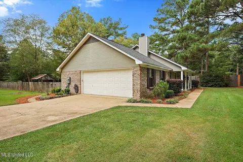 Exterior - 3907 Kimbell Rd, Terry, MS 39170 photo 3 of 11