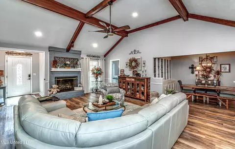 302 Camelia Trl, Brandon, MS 39047 photo 14