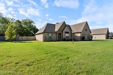 653 Ridge View Dr, Hernando, MS 38632 photo 2