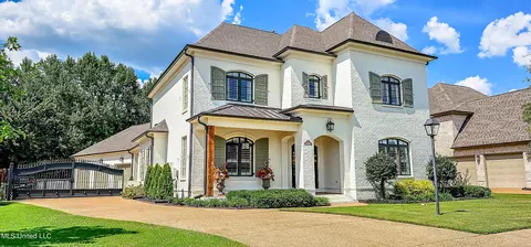 4283 W Lundy Bnd, Olive Branch, MS 38654