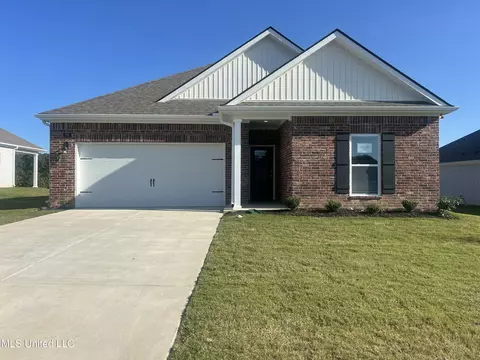 76 Ozark Dr, Byhalia, MS 38611