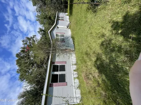 22451 N Pine Ext, Pass Christian, MS 39571