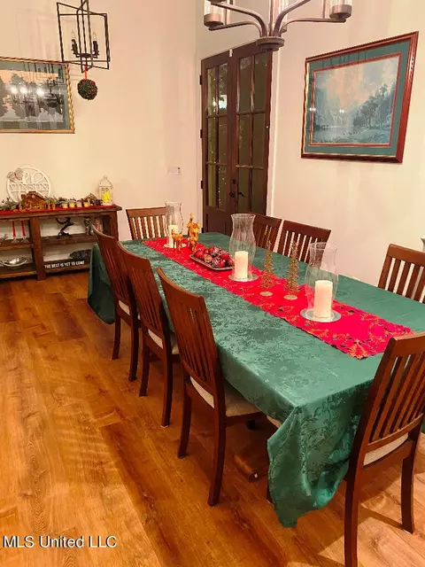 Dining - 170 Winchester Dr, Flora, MS 39071 photo 2 of 2