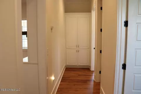 Entry Way - 170 Winchester Dr, Flora, MS 39071 photo 1 of 2