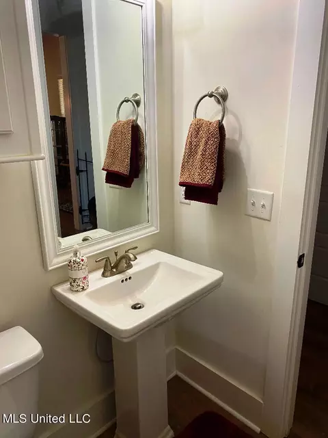 Bath - 170 Winchester Dr, Flora, MS 39071 photo 11 of 11