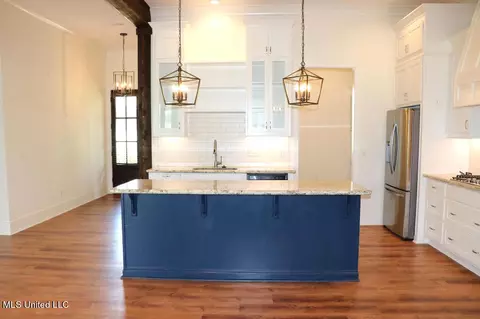 Kitchen - 170 Winchester Dr, Flora, MS 39071 photo 2 of 5
