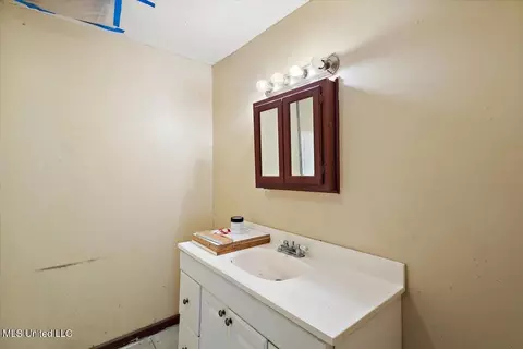 Other - 2166 Mobile Ave, Jackson, MS 39213 photo 14 of 21