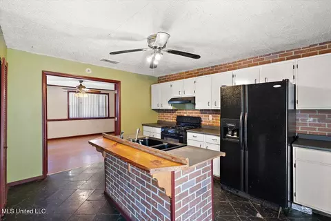 Other - 2166 Mobile Ave, Jackson, MS 39213 photo 10 of 21