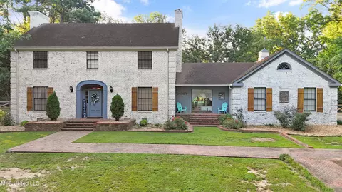 485 Woodland Hts, Holly Springs, MS 38635