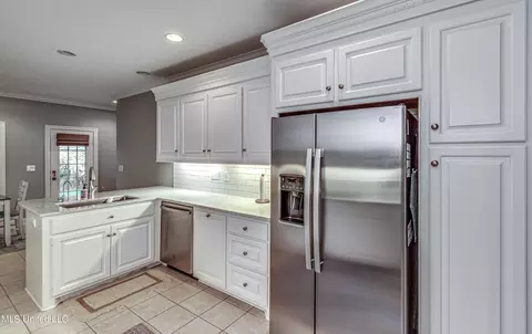 402 Overlook Dr, Brandon, MS 39042 photo 17